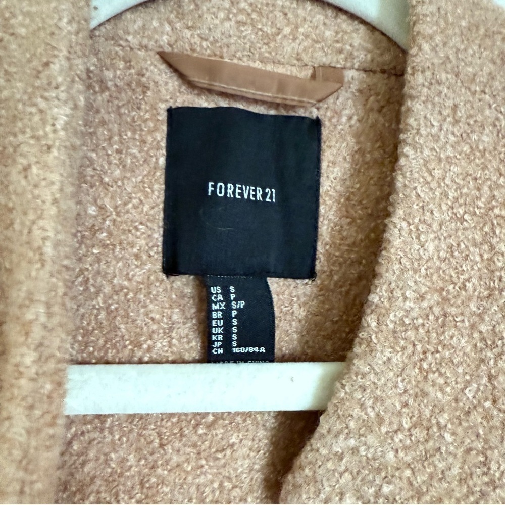 Forever 21 coat - Picture 8 of 8